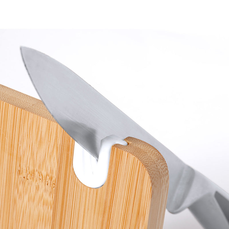 Zoria Cutting board with knife sharpener