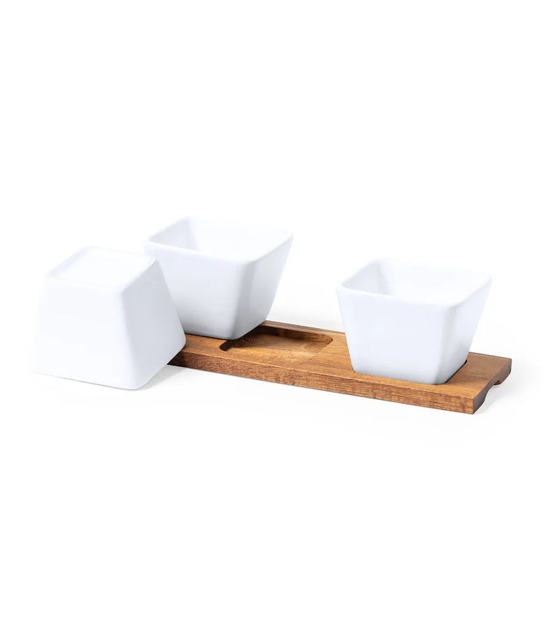 Appetizer tray with 3 bowls