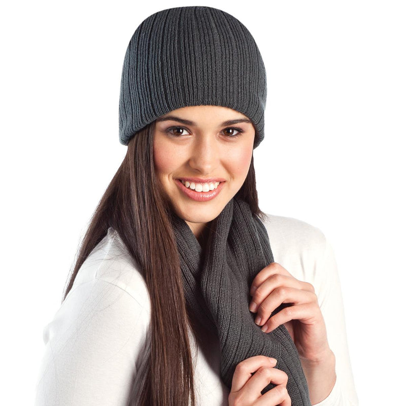 4235.Cable Knit Beanie