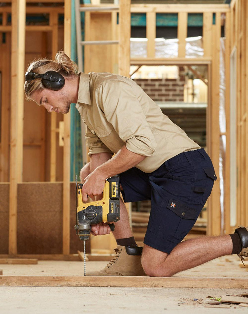 WP23 MENS STRETCH CARGO WORK SHORTS WITH DESIGN PANEL TREATMENTS